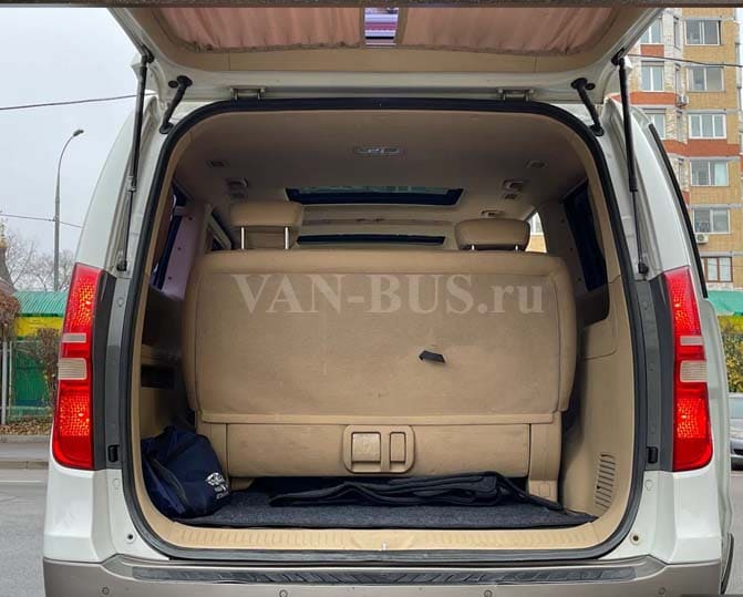 Аренда лимузина Hyundai Grand Starex заказ в Москве