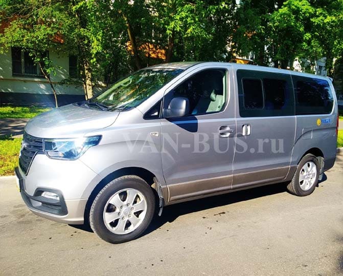Аренда лимузина Hyundai Grand Starex заказ в Москве